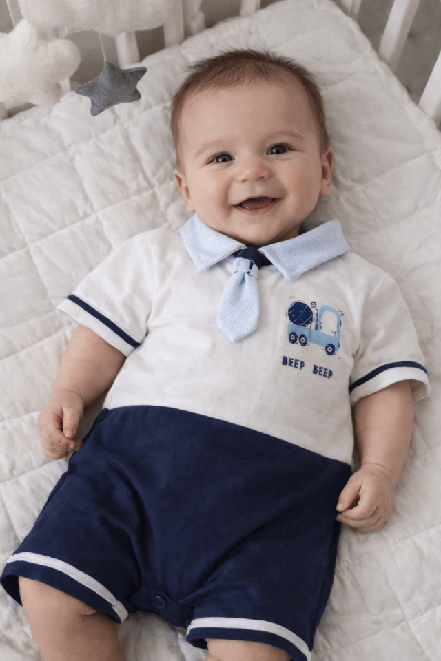 Mini Gentleman Kravatlı Erkek Bebek Tulum”